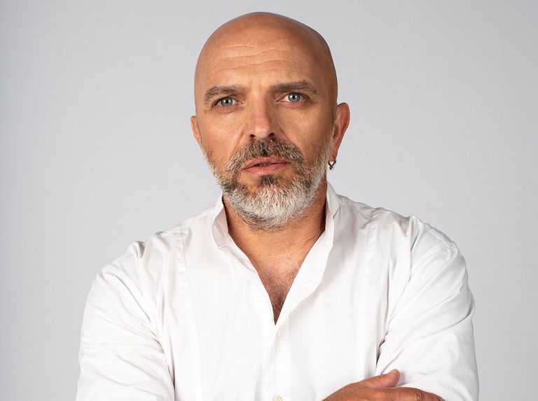  КОЛЛАЖ: КСЕНИЯ МИХЕД