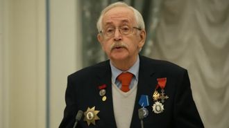 Василий Ливанов экстренно переведен в реанимацию