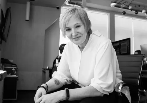 «Сила ноября в точной настройке: сначала разобраться в мотивах и фактах, а потом действовать. После 13 ноября многие ситуации начнут проясняться сами, но торопить события все равно не стоит», —