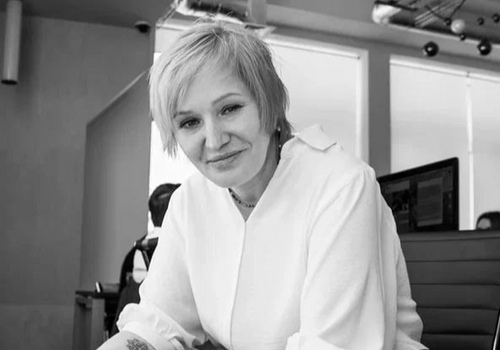 «Автоматическая расшифровка – это просто набор разрозненных трактовок, часть из которых может и подходить конкретной личности. Но, понятно, что компьютер не может синтезировать информацию и увидеть целостную картину данной конкретной личности. Это как получить список ингредиентов для сложного блюда (мука, яйца, сахар, какао), но не иметь рецепта. Вы знаете составляющие, но не знаете, что из этого должно получиться – брауни, бисквит или блины», — 