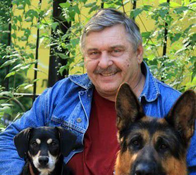 «Борзые, как правило, очень крупные, и их жизнь – это постоянное движение. Без достаточного простора и серьезных нагрузок в условиях квартиры такая собака будет страдать», —