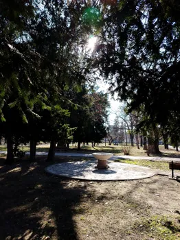 Земунский парк. Фото: «Жизнь»