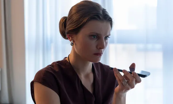 Ангелина Тихонова на съемках сериала «Трудная. Неприкасаемая». Фото: КИОН