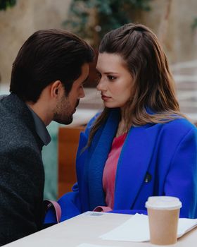 Кирилл Дыцевич и Лиана Гриба в сериале «Постучись в мою дверь в Москве-2». Фото: онлайн-кинотеатр Okko