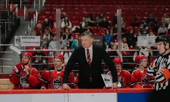 Сергей Комаров в сериале «Молодежка. Новая смена» 2 сезон. Фото: СТС