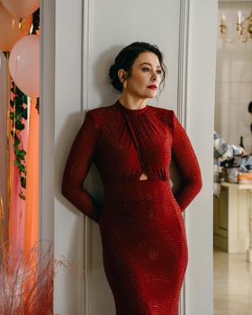 Екатерина Волкова в сериале «Постучись в мою дверь в Москве-2». Фото: онлайн-кинотеатр Okko