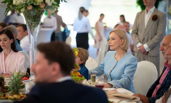 Марина Зудина в сериале «Виноград». Фото: KION