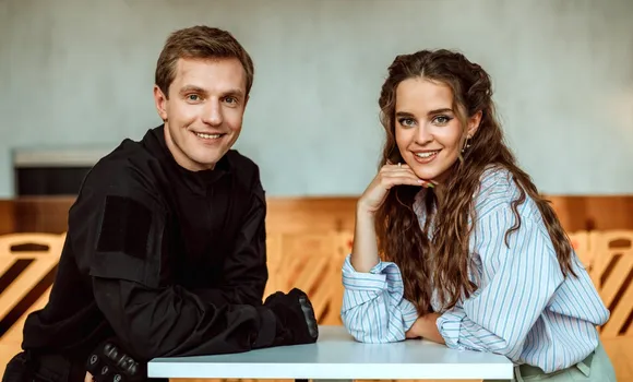 Маргарита Дьяченкова и Денис Нурулин на съемках 2 сезона сериала «Граница миров». Фото: СТС