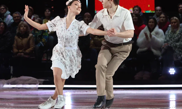 Анна Щербакова и Константин Раскатов во время выступления. ФОТО: Юрий Феклистов