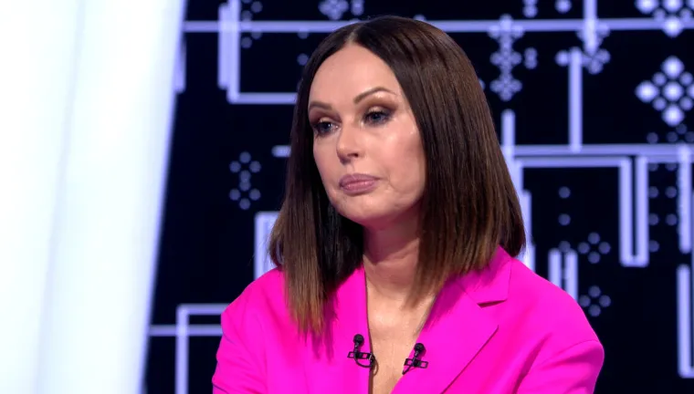 Ирина со слезами на глазах рассказала Лере Кудрявцевой о том, что ей пришлось пережить. Фото предоставлено пресс-службой НТВ