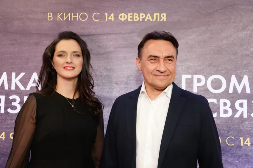 Камиль Ларин с супругой Екатериной. Фото: legion-media.ru
