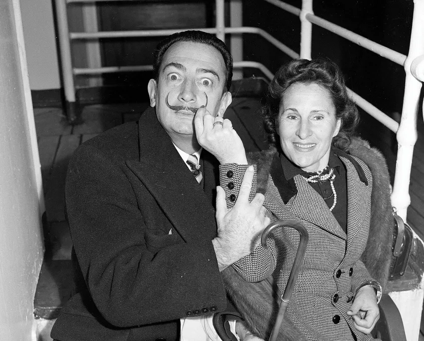 Сальвадор с музой любили эпатировать публику. Фото: theparisreview.org