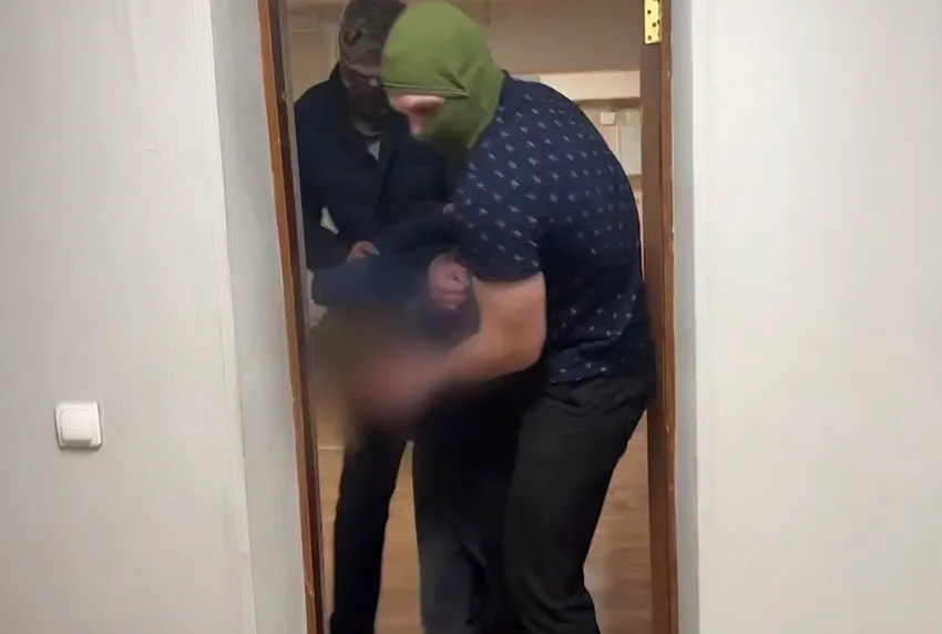 В Канске задержали мужа женщины, которая зарубила троих своих детей. Фото: t.me/kras_mash