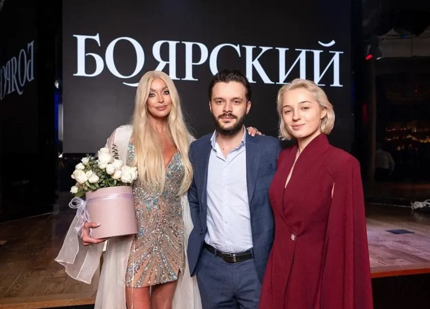 19-летняя дочь Волочковой выйдет замуж летом 2025 года. Фото: Инстаграм (запрещен в России) / @volochkova_art