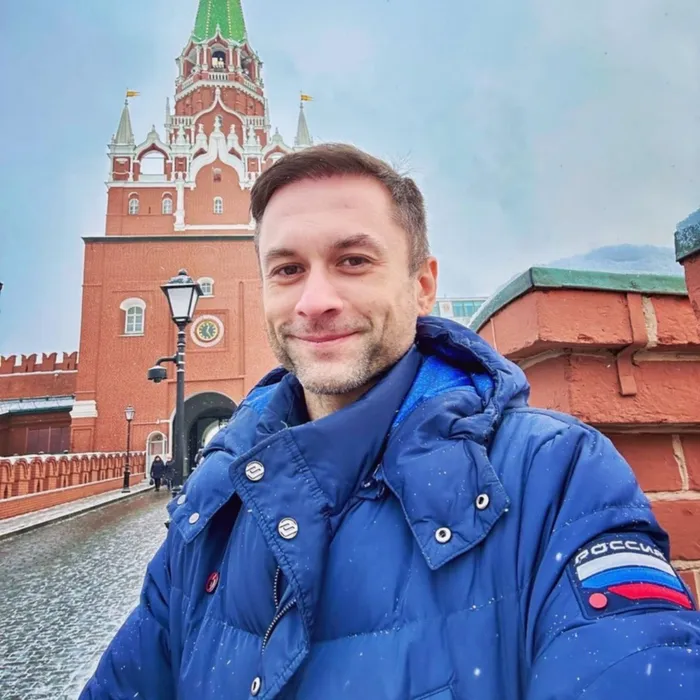 Умер пресс-секретарь певца Шамана, мужчина задохнулся до приезда скорой. Фото: @breakingmash