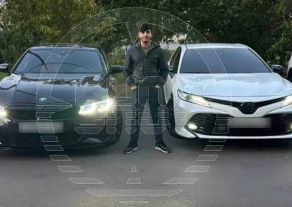 В квартире 21-летнего Шахина Аббасова, подозреваемого в убийстве байкера в Москве, нашли 72 млн рублей наличными. Фото: t.me/skmoscowgsu