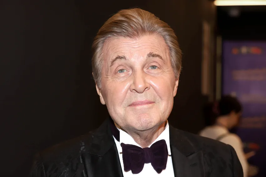 81-летний Лев Лещенко задолжал "Роснано" 15 миллионов за аренду. Фото: legion-media.ru