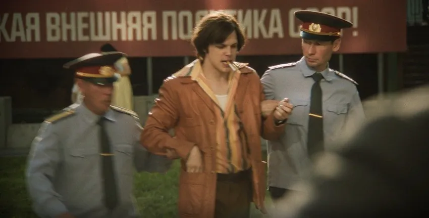 Игорь - настоящий бунтарь. Кадр из сериала "Игры", 2024, реж. Евгений Стычкин