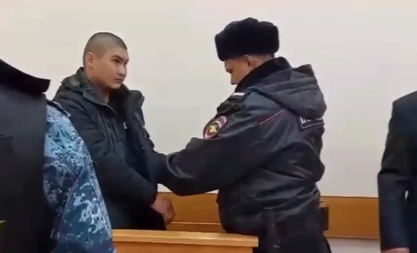 В Башкирии прапорщику колонии дали 11 лет за то, что передавал зэкам запрещенку. Фото: t.me/mash_batash