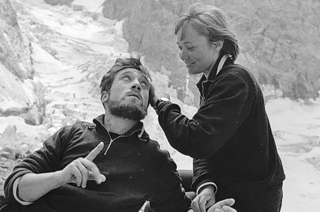Кадр из фильма "Вертикаль", 1966, реж. Станислав Говорухин