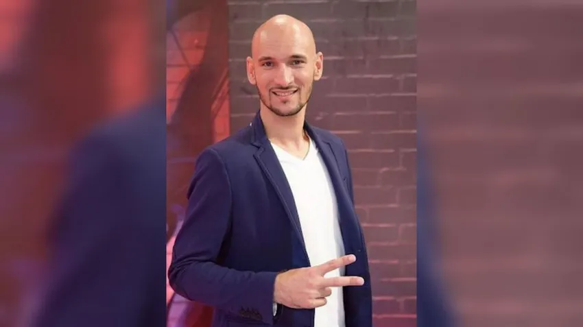 33-летнего финалиста шоу "Голос" Ладислава Бубнара избили, он проходит лечение. Фото: @shot_shot