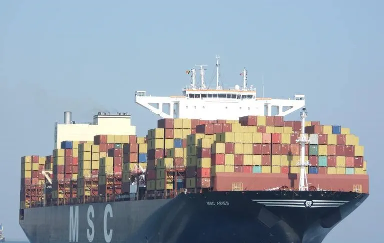 Корабль MSC Aries, который захватили иранские спецназовцы. Фото: @t.me/breakingmash