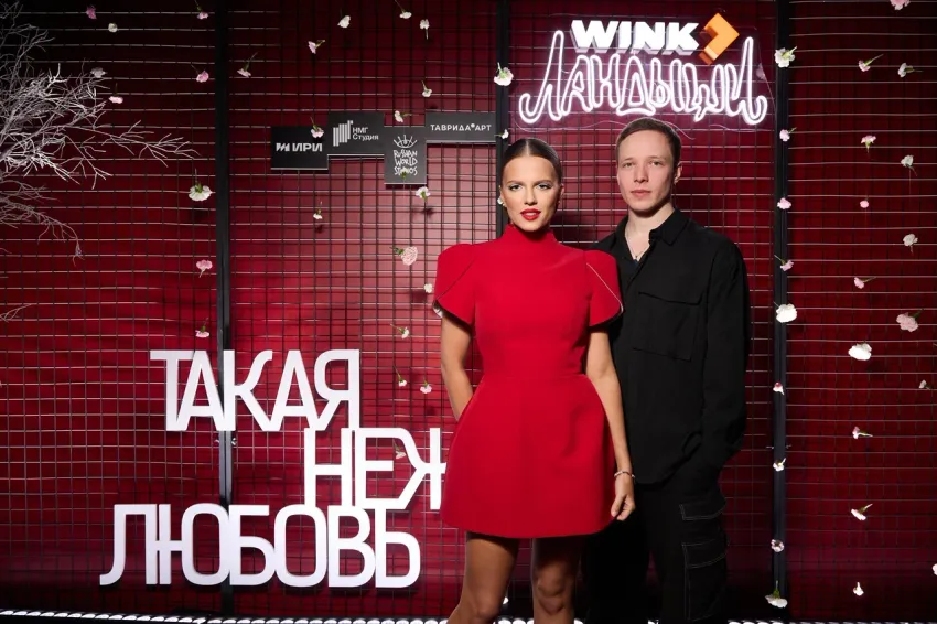 Исполнители главных ролей Ника Здорик и Сергей Городничий. Фото: онлайн-кинотеатр Wink.ru