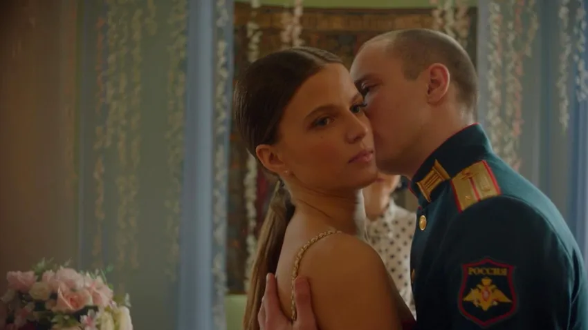 Ника Здорик и Сергей Городничий в сериале «Ландыши. Такая нежная любовь» 1 сезон. Фото: кадр из фильма