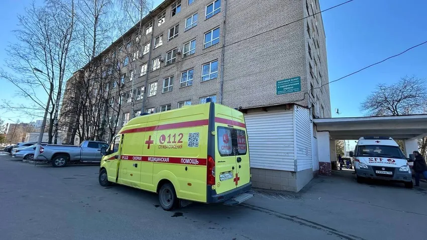 После ДТП беременную женщину привезли в Мытищинскую больницу. Фото: vk.com/mytgkb