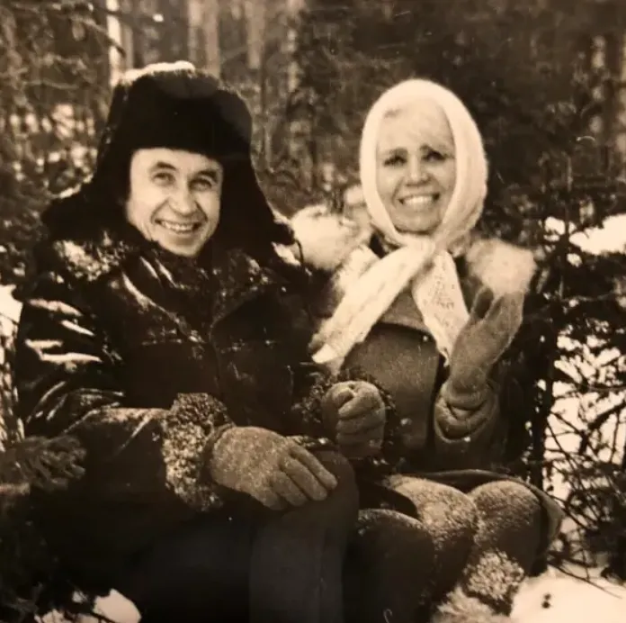 Главная дачница страны с мужем. Фото: личный архив Октябрины Ганичкиной