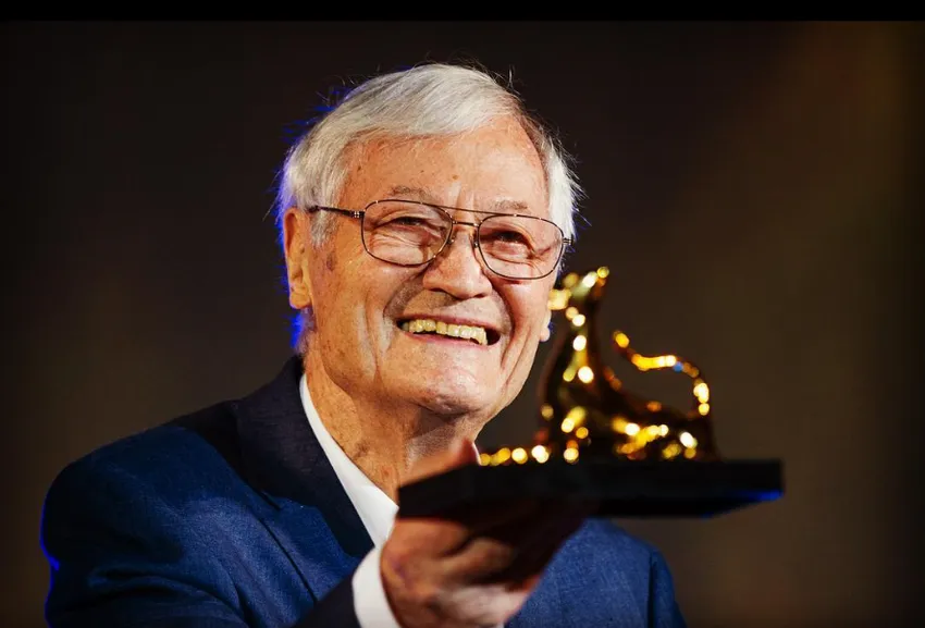 Роджера Кормана не стало в 98 лет. Фото: ИНСТАГРАМ (ЗАПРЕЩЕН В РОССИИ) / @rogercorman