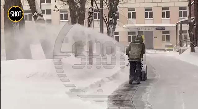 Самый снежный день за 70 лет! За ночь в Москве выпадет 1/3 месячной нормы снега. Фото: t.me/shot_shot
