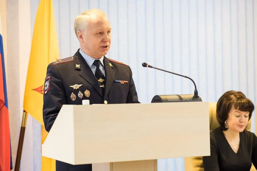 Замначальника УМВД уволили после ночного пьяного куража за рулем иномарки. Фото: @breakingmash
