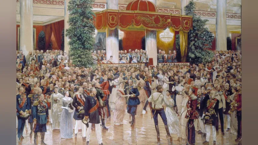 Бал в Петербургском Дворянском собрании в 1913 году в честь 300-летия династии Романовых. Фото: wikipedia
