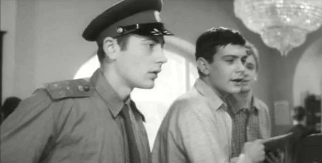 Валентину Смирнитскому 19 лет. Кадр из фильма "Я шагаю по Москве", 1963, реж. Георгий Данелия