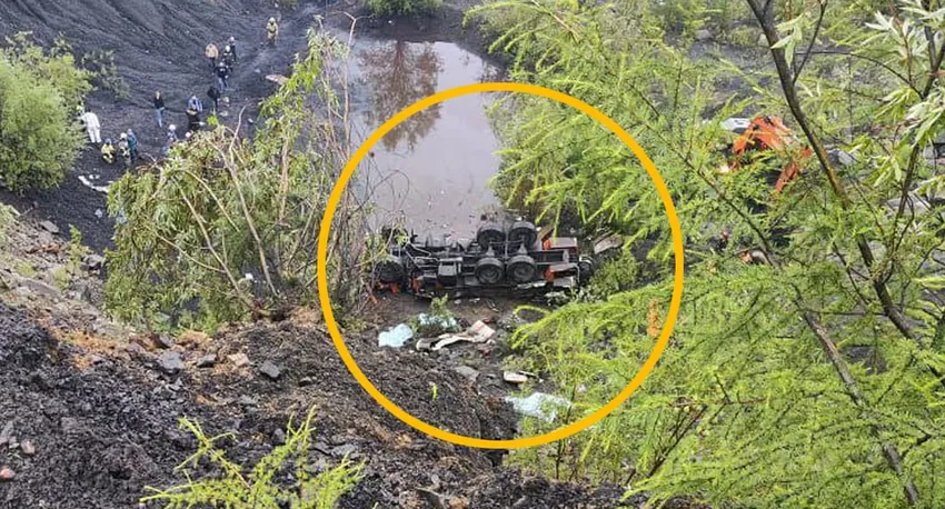 В Якутии 13 пассажиров автобуса погибли в жуткой аварии, еще 20 пострадали. Фото: t.me/shot_shot