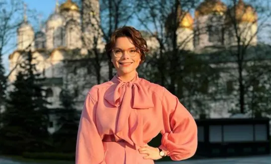 Жена Петросяна рассказала о пережитом стрессе. Фото: ИНСТАГРАМ (ЗАПРЕЩЕН В РОССИИ) / @bruhunova
