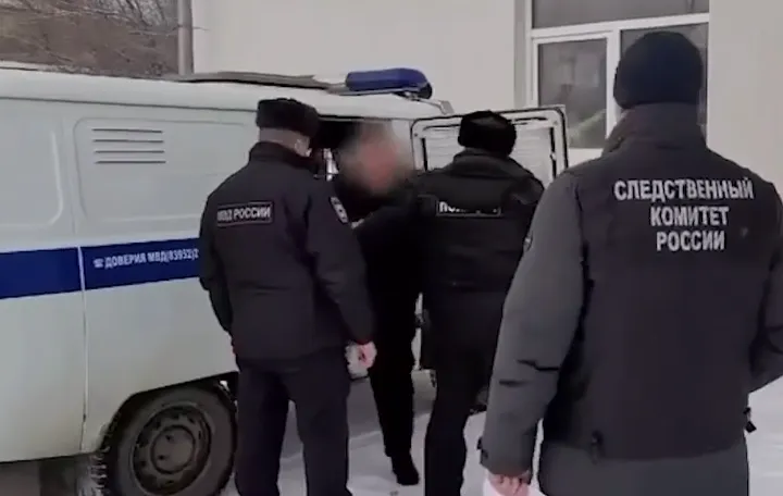 В Иркутской области экс-военкому дали 7 лет колонии и 4 млн штрафа за взятки. Фото: t.me/babr_mash