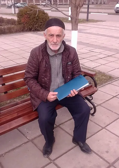 Умар-Хадж Атабаев почти 60 лет ищет своего дядю, пропавшего на фронте в Великую Отечественную войну. Фото: Заур Зауров