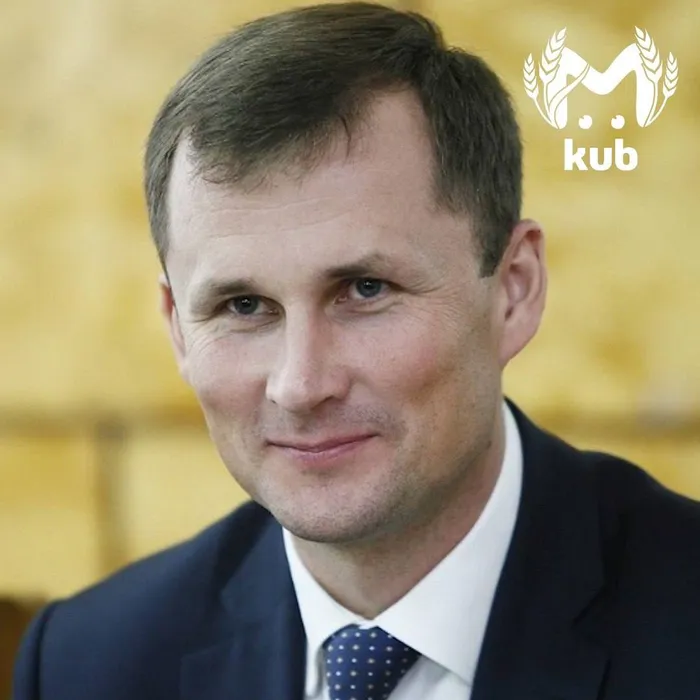 У вице-губернатора Краснодара Коробки изъяли €7 млн, $4 млн и 31 млн рублей. Фото: @breakingmash