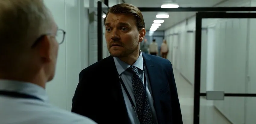 Кадр из сериала "Расследование", 2020, реж. Тобиас Линдхольм