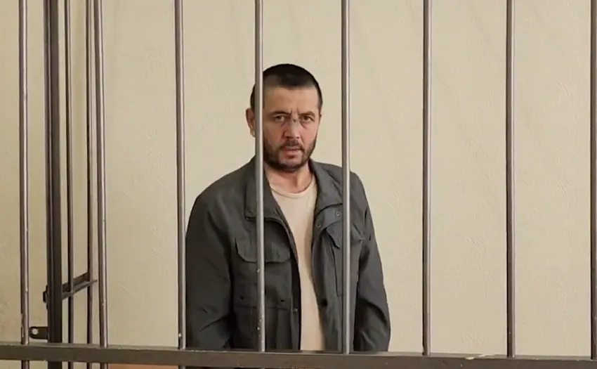 Водителя автобуса, упавшего в Мойку, обвинили в том, что он не принял меры, чтобы избежать ДТП. Фото: @t.me/mashmoyka