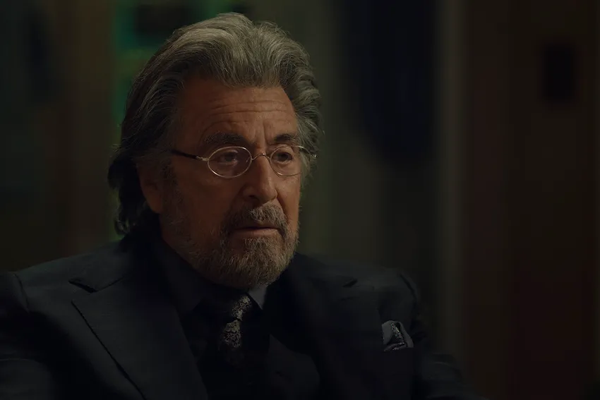 Кадр из сериала "Охотники", 2020-2023, реж. Фил Абрахам