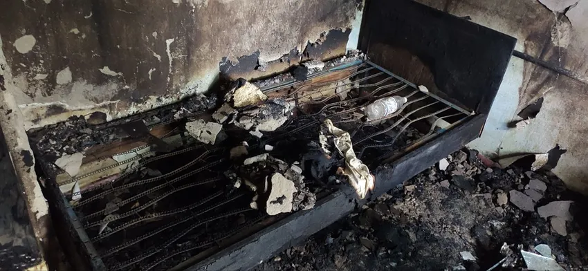 На Донбассе мужчина в ходе ссоры попытался сжечь заживо свою девушку. Фото: t.me/mash_donbass