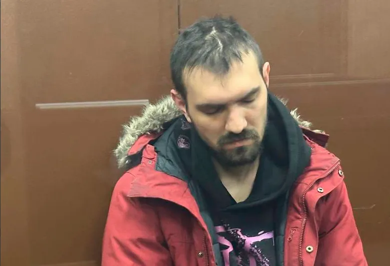 Белорусские силовики сломали пошутившему про СВО комику ребра и позвоночник. Фото: @breakingmash