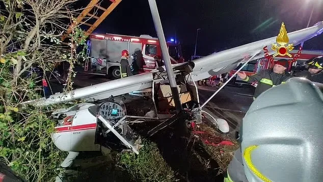 Первый в жизни полёт девушки чуть не стал трагическим. Фото: dailymail.co.uk