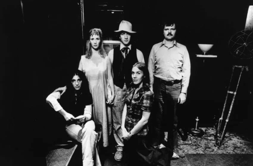 Дэвид Линч образца 1970-ых (в центре). Фото: edition.cnn.com