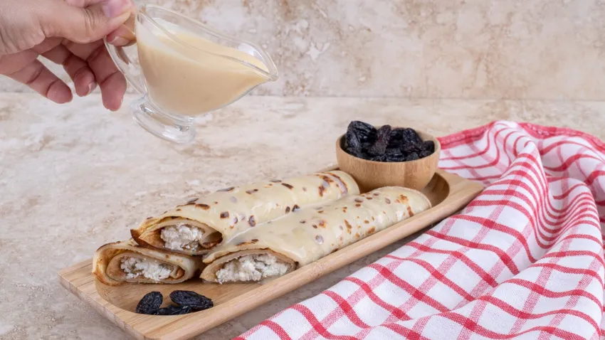 Начинки для блинов. Фото: freepik.com
