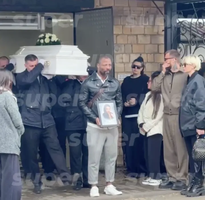 В Королеве прошло прощание со звездой "Дома-2" Либерж Кпадону. Фото: @SuperRu