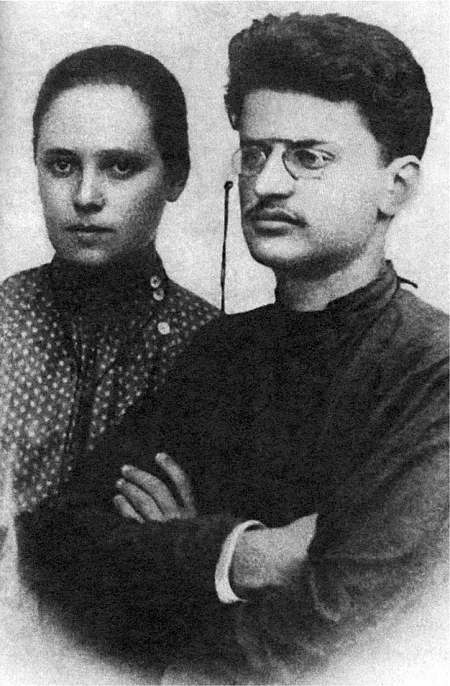 С женой - Александрой Соколовской. Фото: ru.wikipedia.org